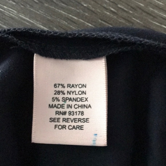 Philosophy Pencil skirt - Picture 4 of 5